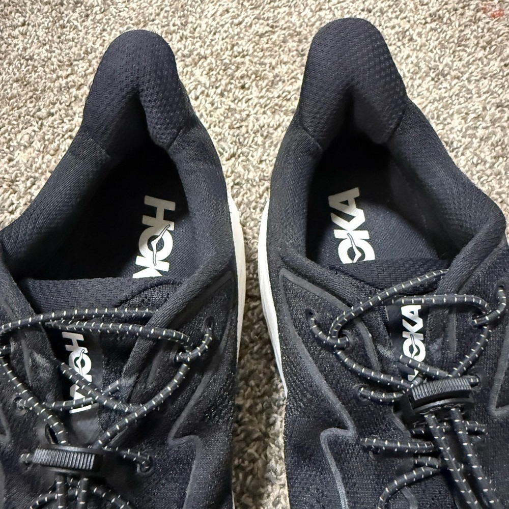 HOKA ONE ONE CLIFTON 10 Men's Black Running Shoes - Picture 6 of 9